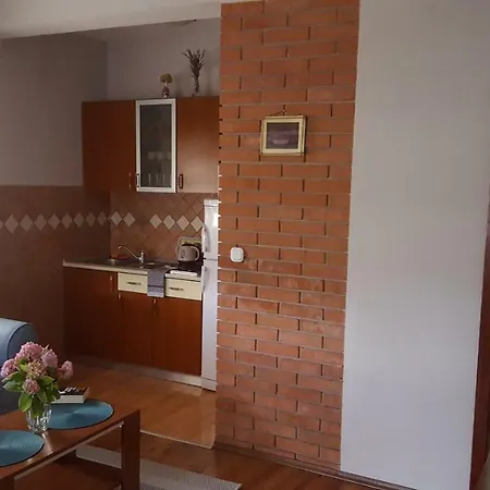 Apartamento Leona Neum